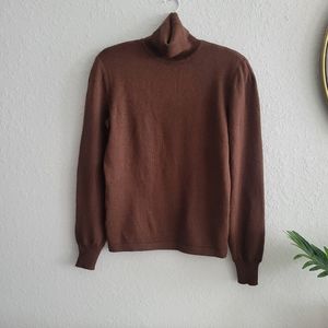 Valentino MissV Brown Lana Wool Turtleneck Padded Shoulder 1970 Sweater